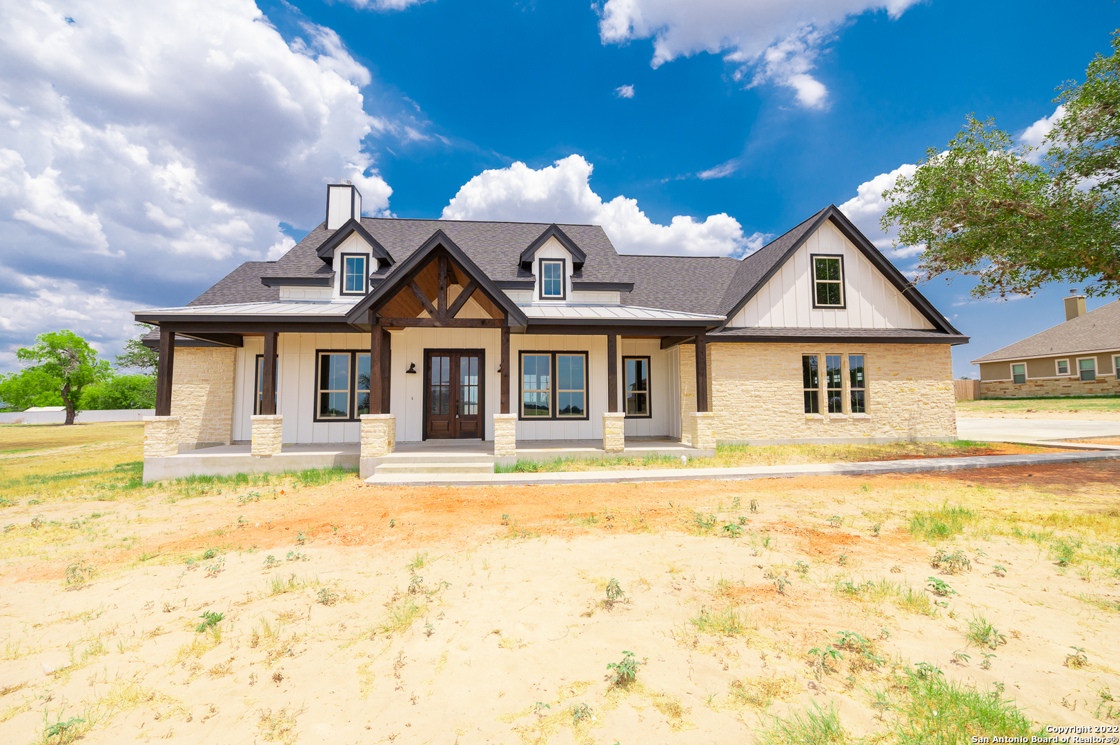 125 Western Way Adkins TX 78101