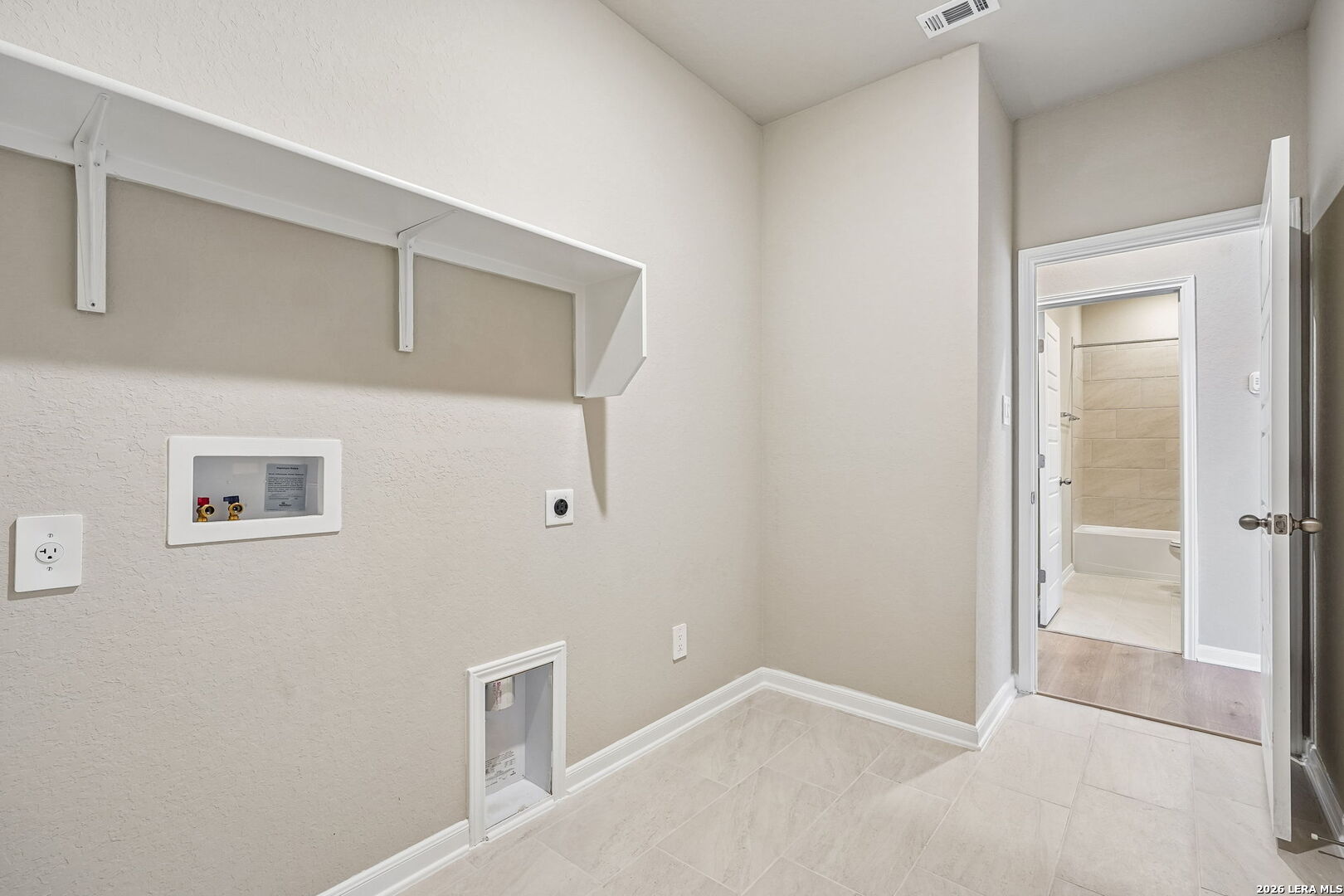 4527 Badger Crest San Antonio TX 78245