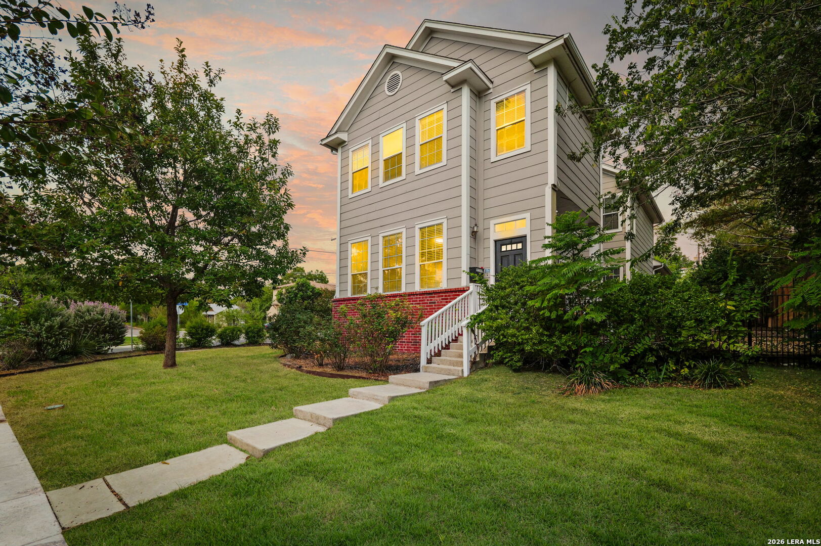 444 Elmhurst Avenue San Antonio TX 78209