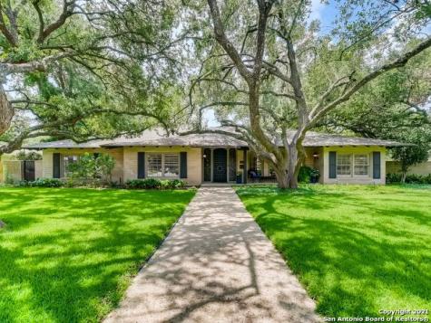 7615 Woodhaven Street San Antonio TX 78209