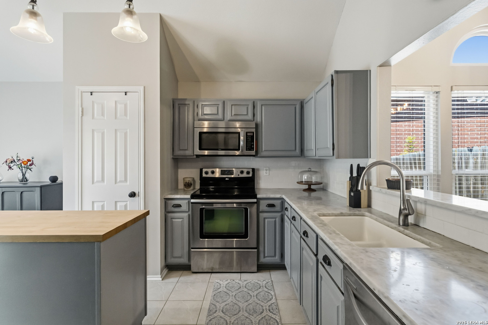 25123 Summit Creek San Antonio TX 78258