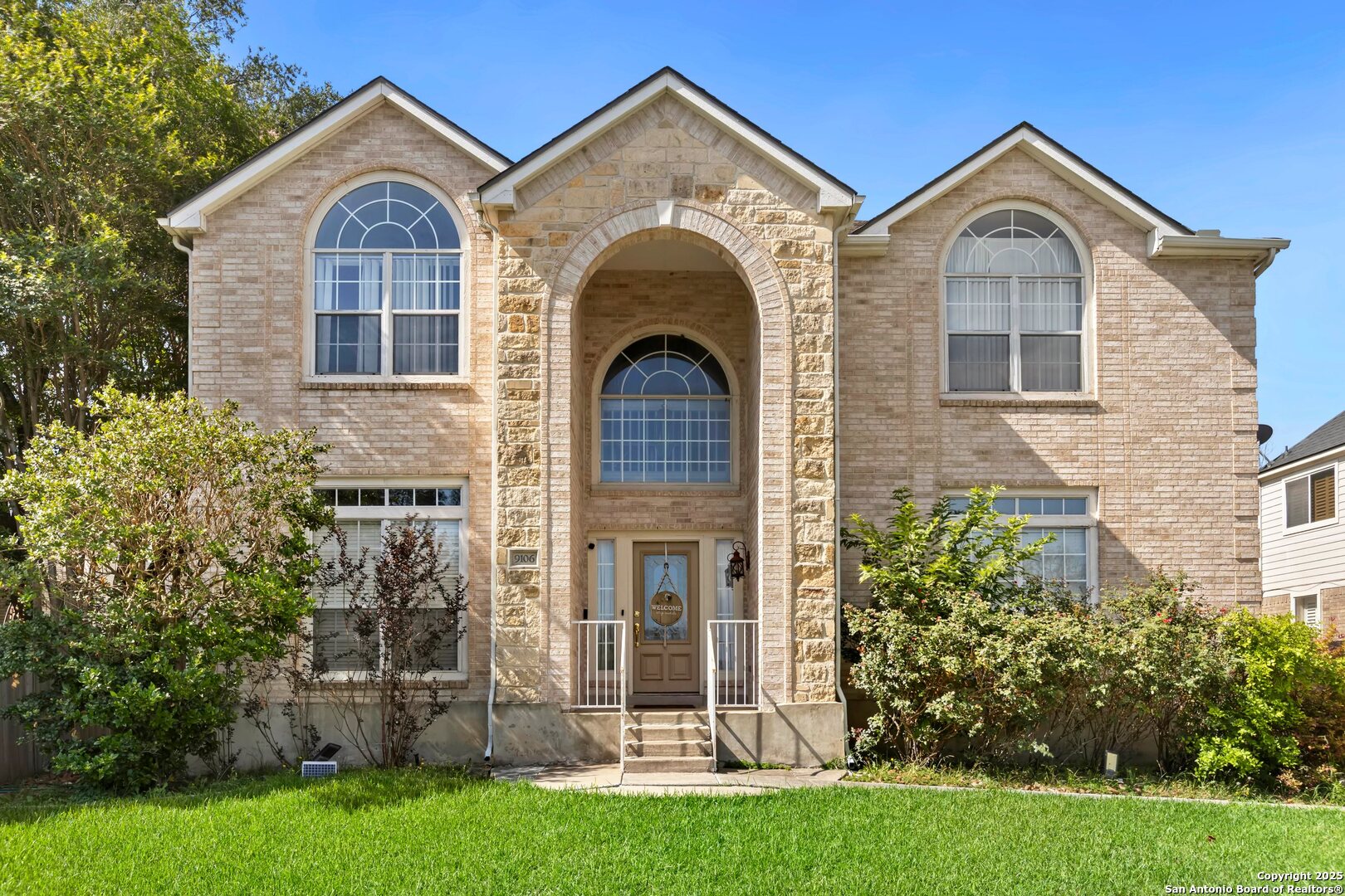 9106 Thomas York San Antonio TX 78251