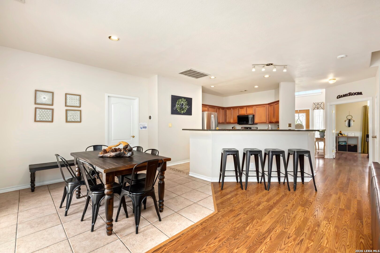 9106 Thomas York San Antonio TX 78251