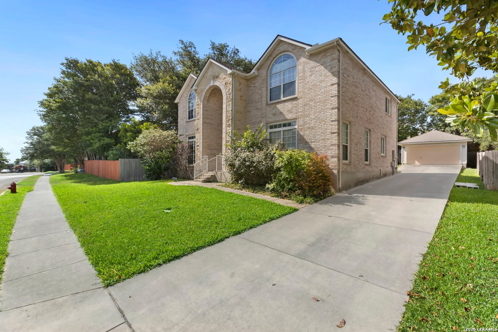 9106 Thomas York San Antonio TX 78251