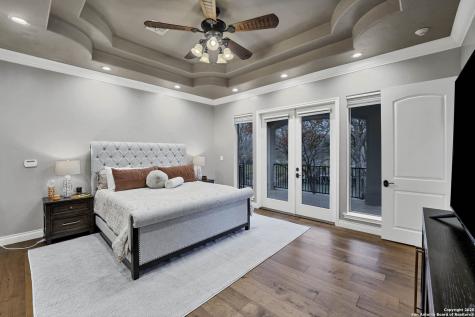 514 Woodlake Drive Mcqueeney TX 78123