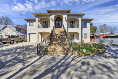 514 Woodlake Drive Mcqueeney TX 78123