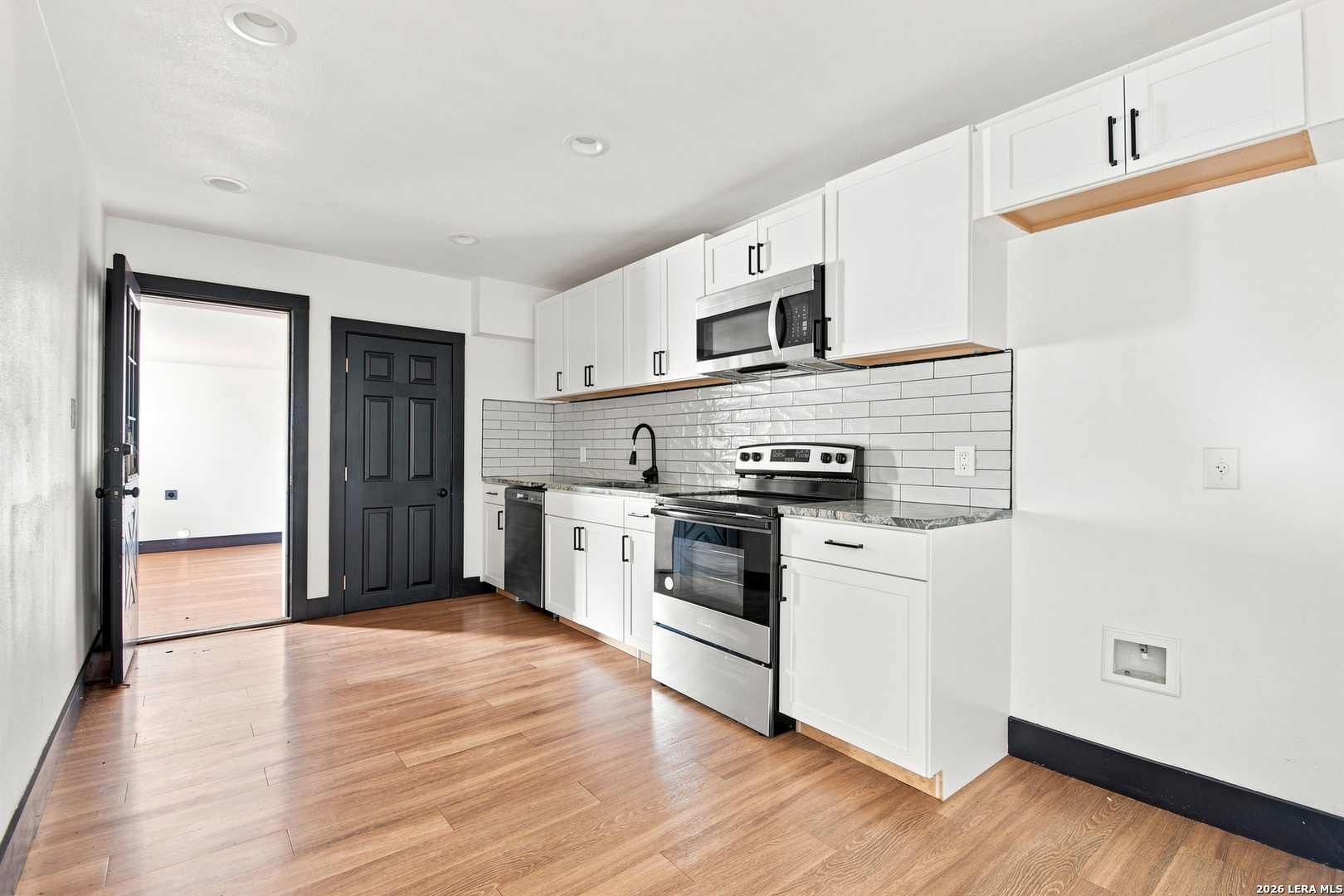 202 Brettonwood San Antonio TX 78218