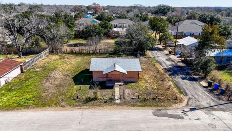 510 Volunteer Seguin TX 78155