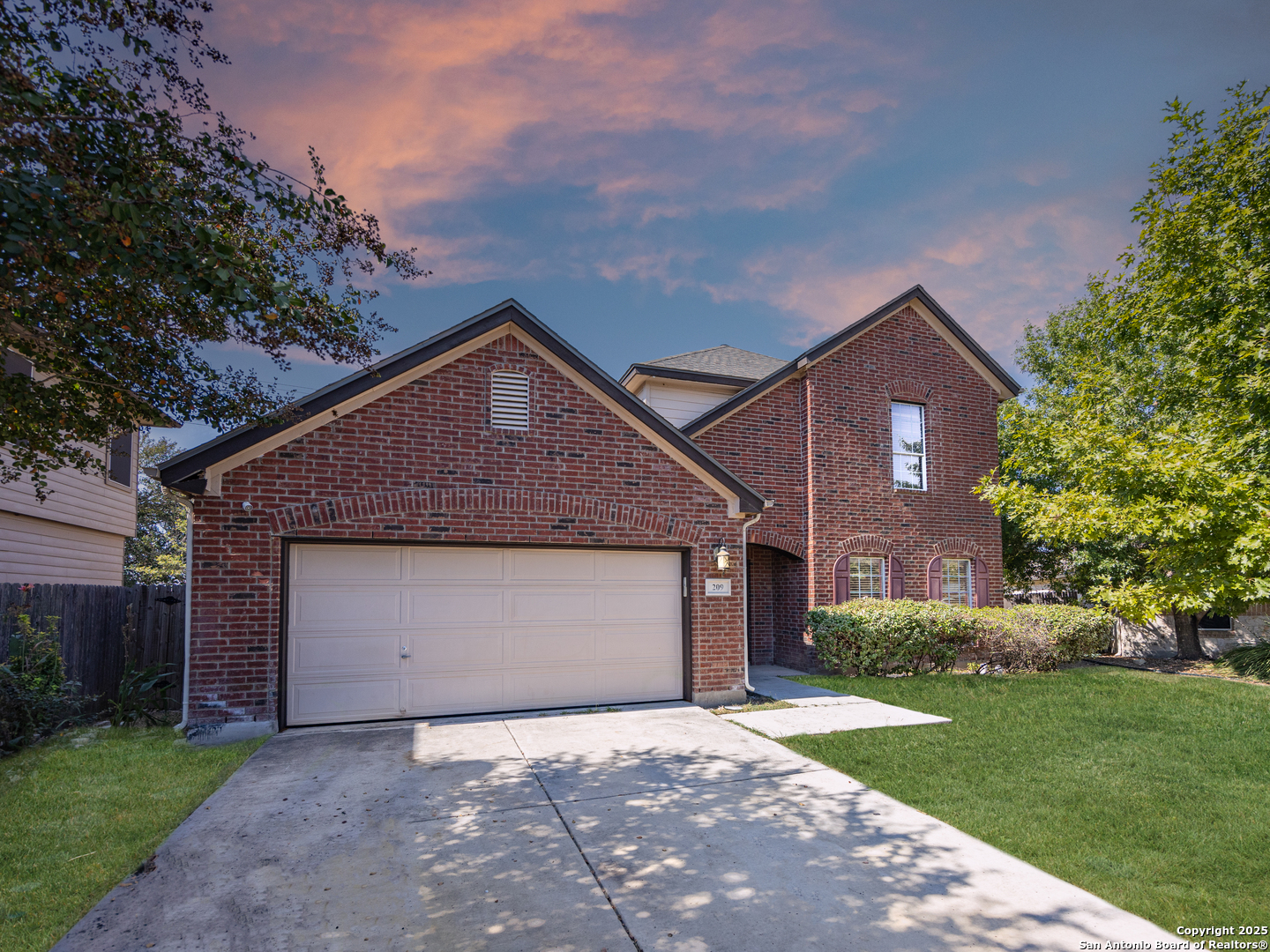 209 Sunset Heights Cibolo TX 78108