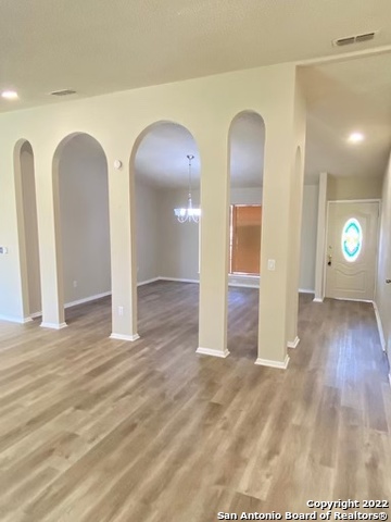 5830 Royal Haven San Antonio TX 78239