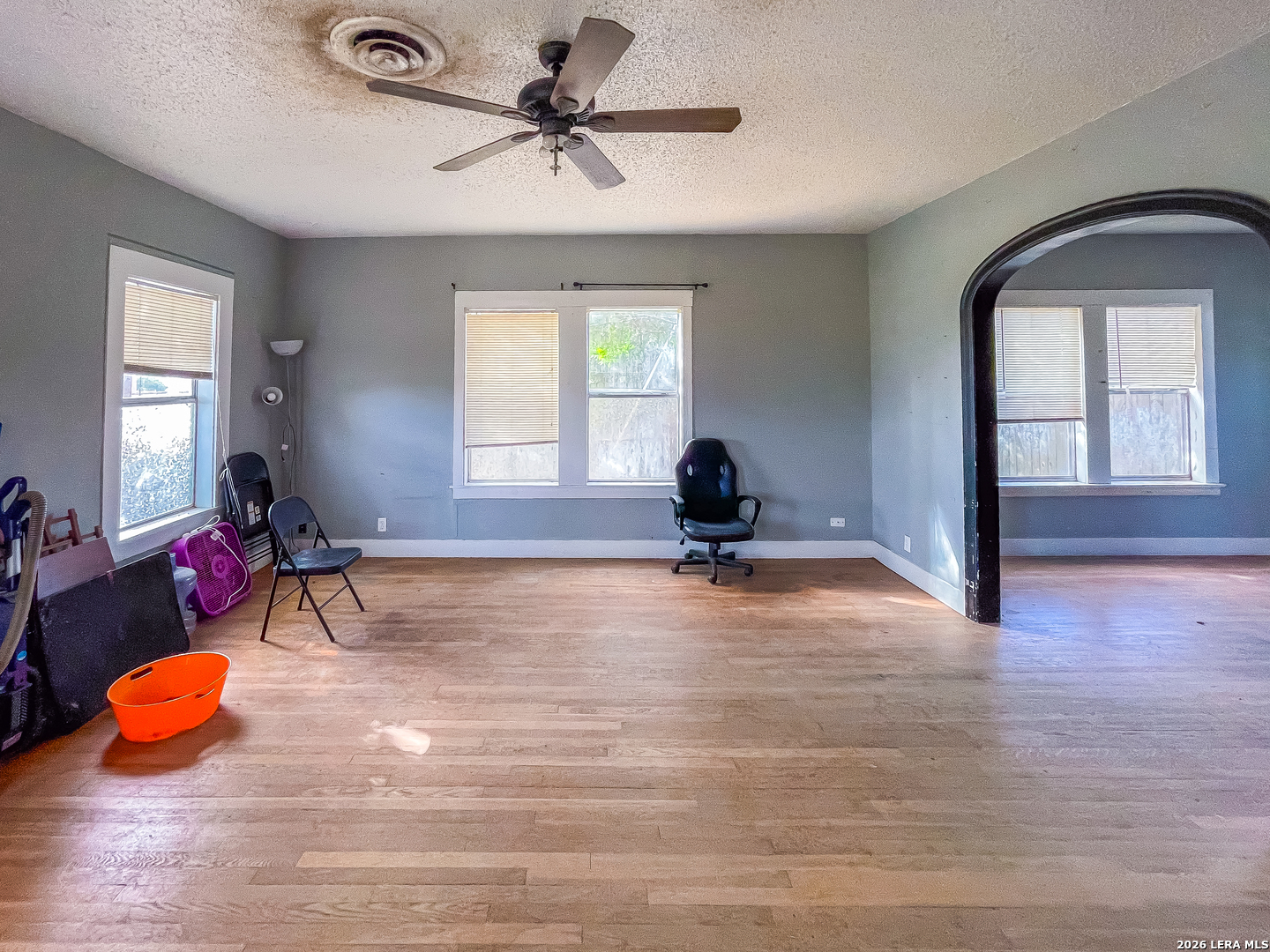 212 S Hall Street Beeville TX 78102