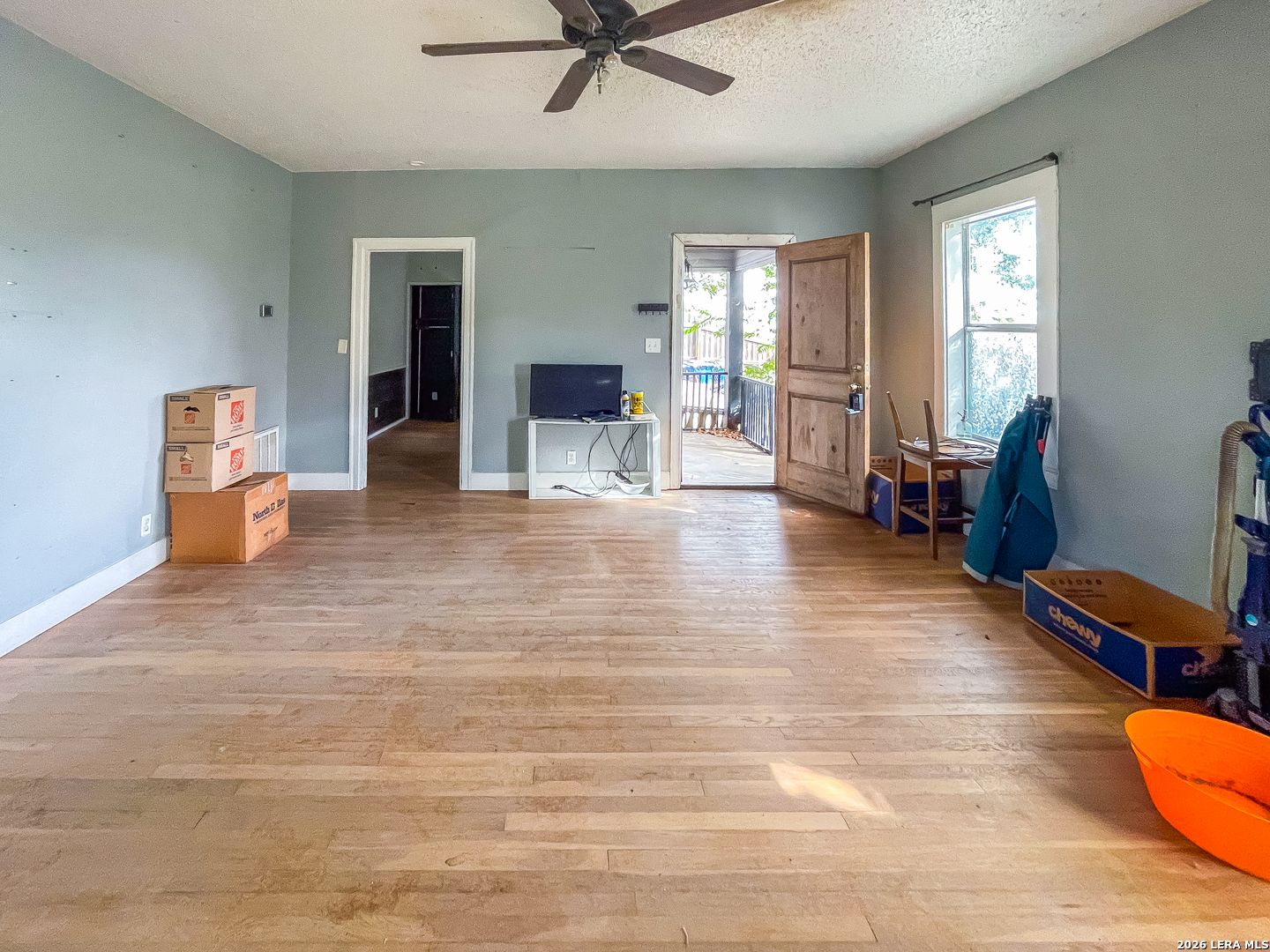 212 S Hall Street Beeville TX 78102