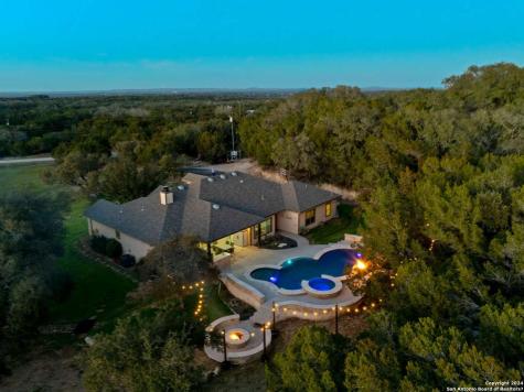 106 Buntline Drive Bergheim TX 78004