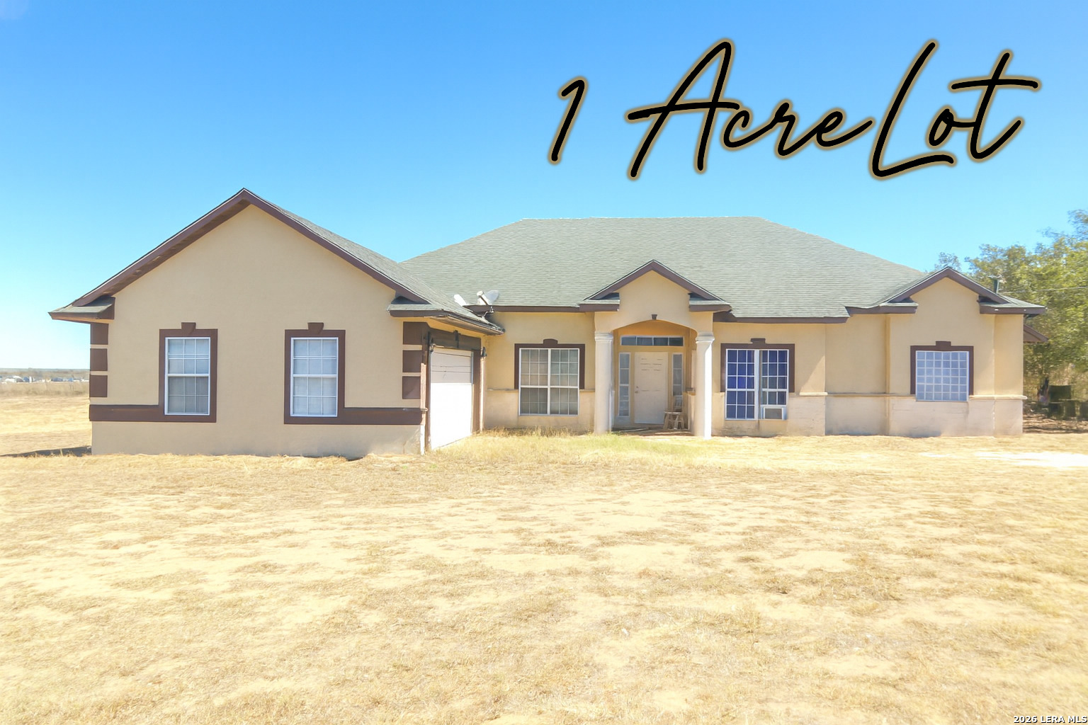 201 Cimarron Floresville TX 78114