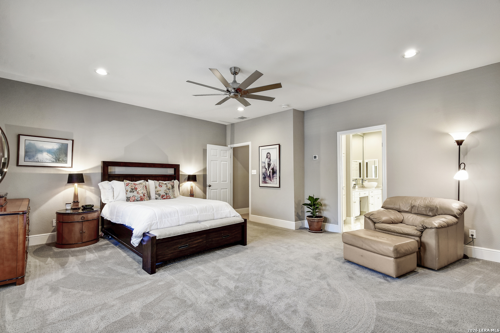 35 S Rue Charles San Antonio TX 78217