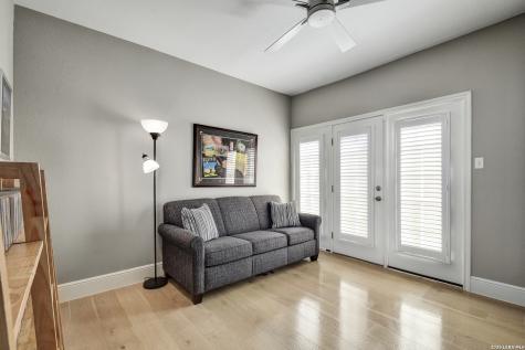 35 S Rue Charles San Antonio TX 78217
