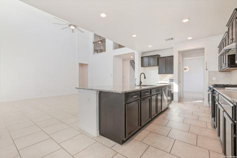 14410 Verde Azul San Antonio TX 78245