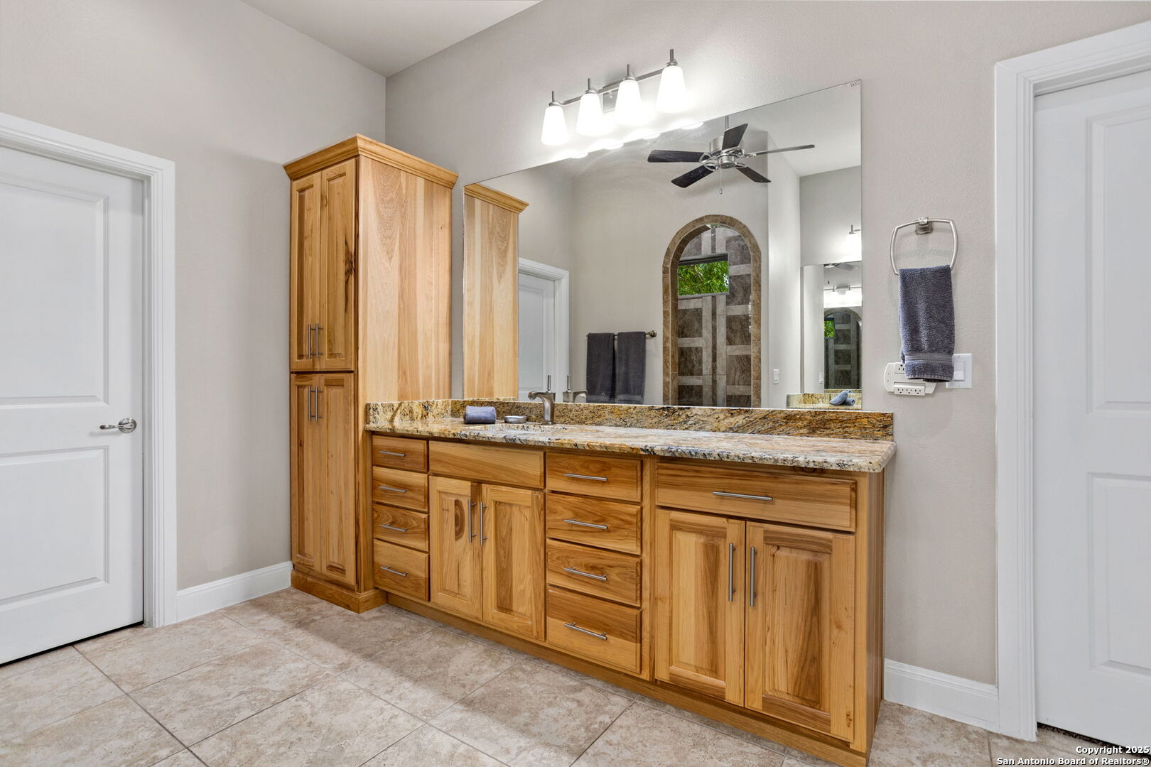 1257 Magnum New Braunfels TX 78132