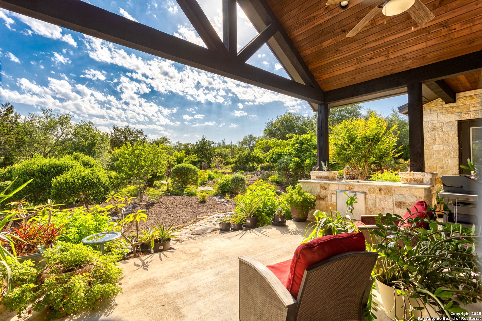 1257 Magnum New Braunfels TX 78132