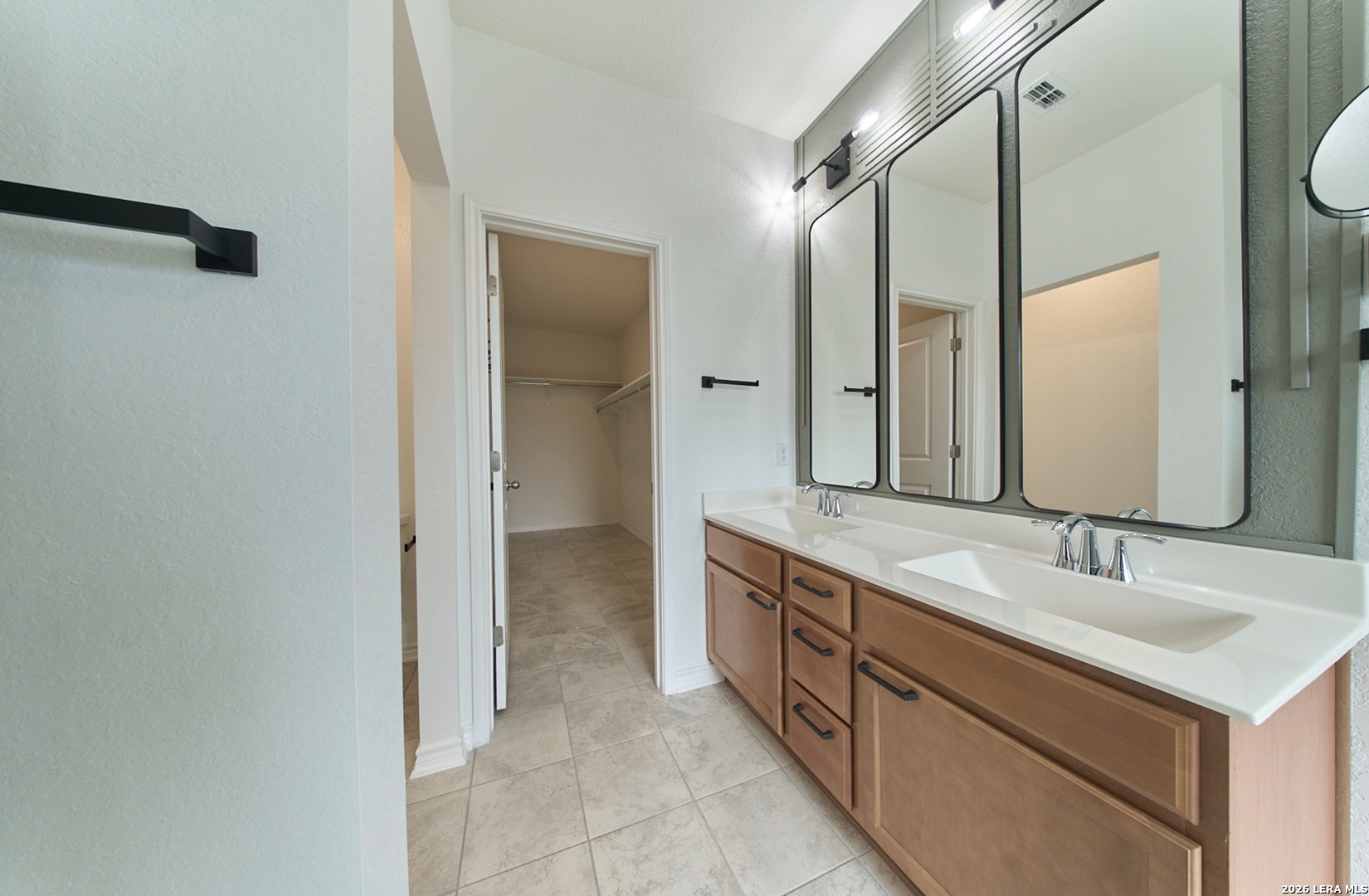 4466 Tivoli Drive Converse TX 78109