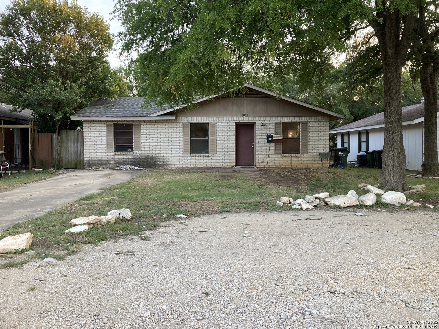 903 N Bishop Street San Marcos TX 78666