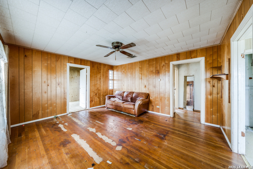 513 Gillette Boulevard San Antonio TX 78221