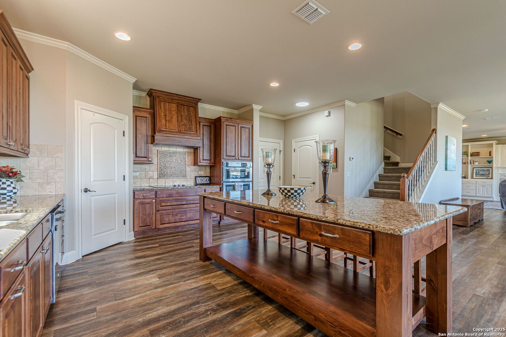 1950 Triple Peak Canyon Lake TX 78133
