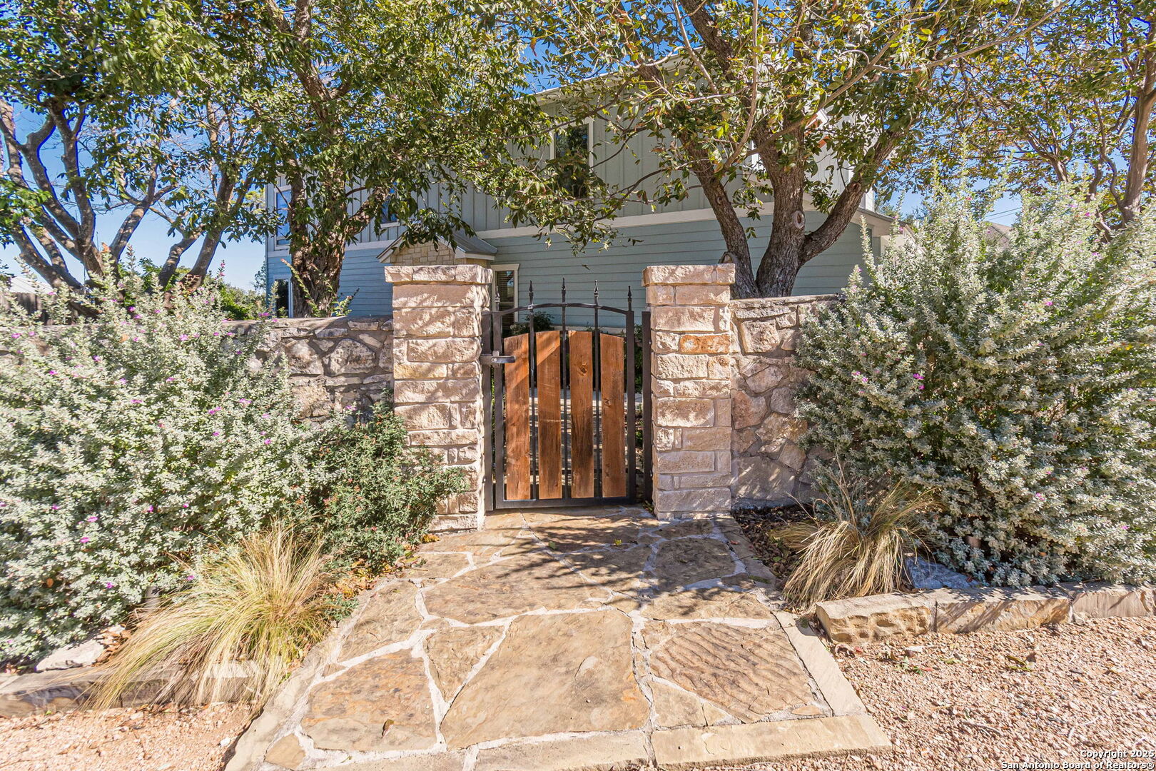 1950 Triple Peak Canyon Lake TX 78133