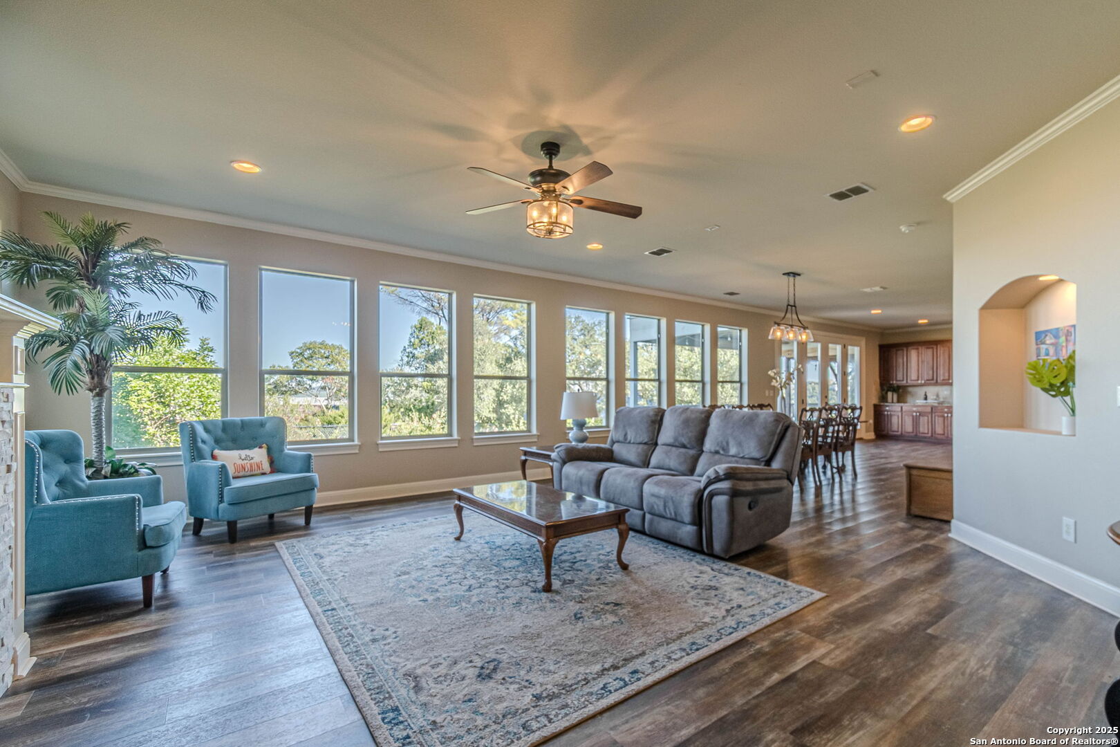 1950 Triple Peak Canyon Lake TX 78133