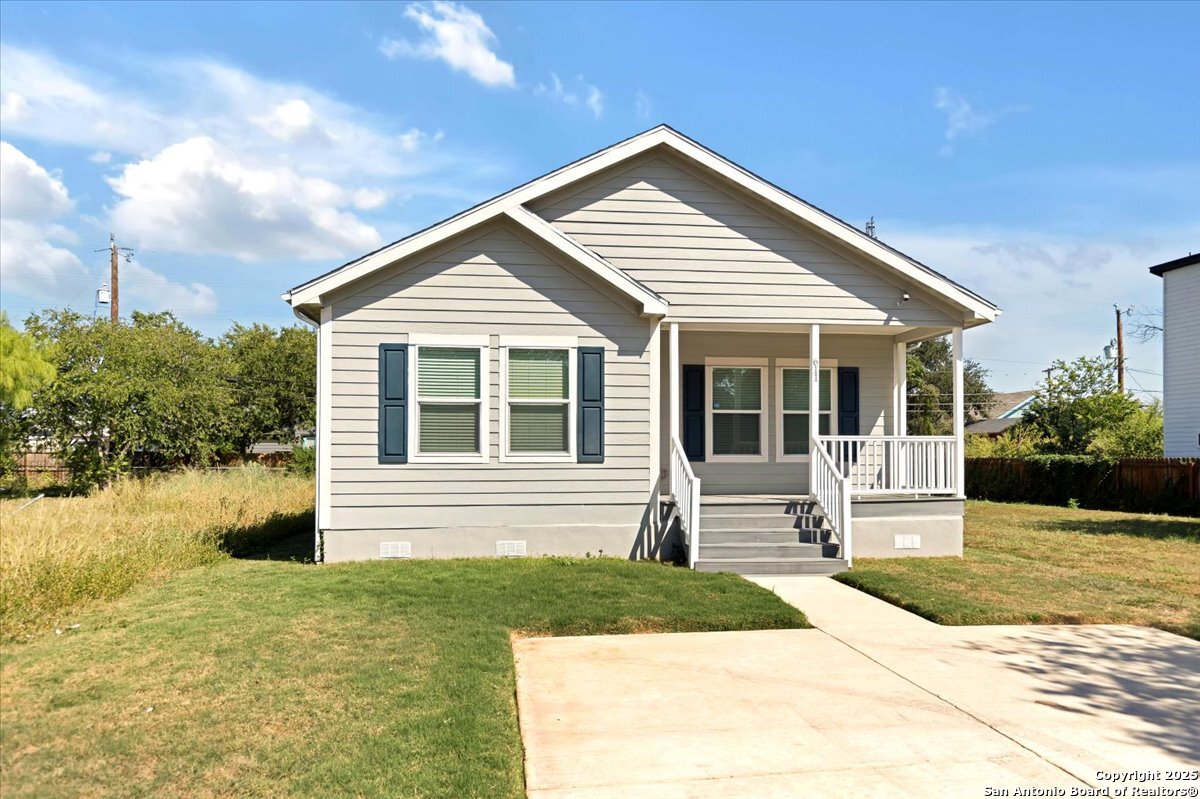 611 Rudolph San Antonio TX 78202