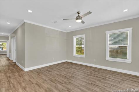 611 Rudolph San Antonio TX 78202