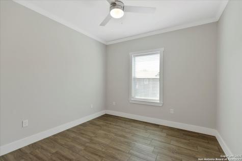 611 Rudolph San Antonio TX 78202