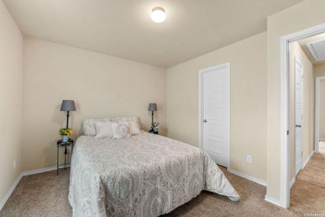 10934 Honorly Cove Converse TX 78109