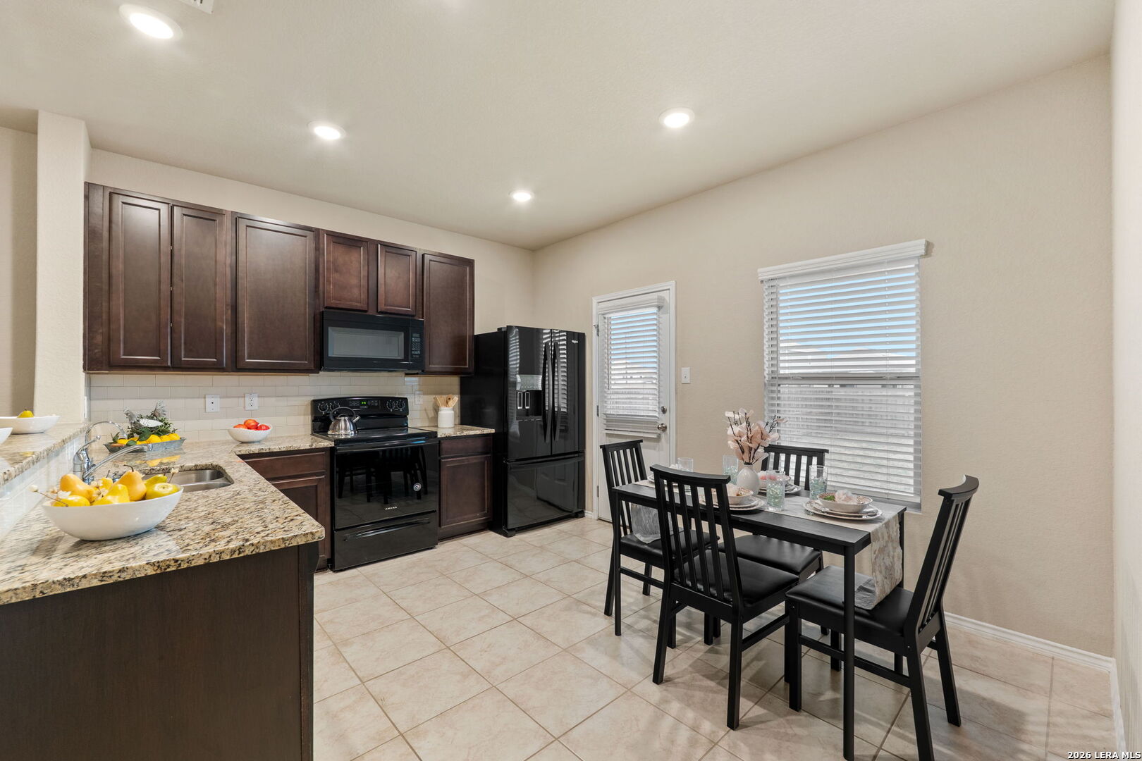 10934 Honorly Cove Converse TX 78109
