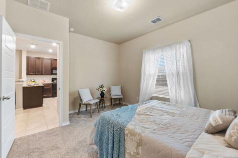 10934 Honorly Cove Converse TX 78109