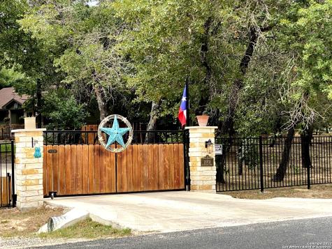 23702 Blackjack Bend San Antonio TX 78264