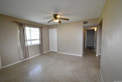 141 Turkey Drive Harper TX 78631