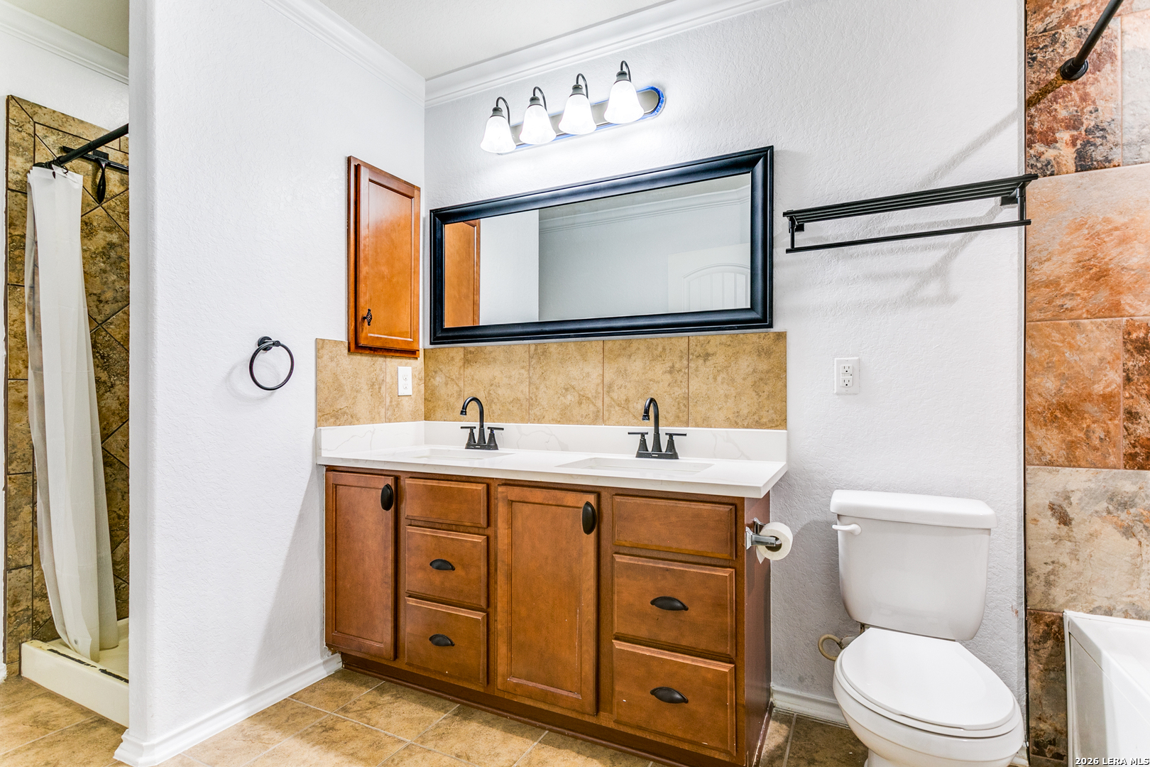 13402 Loma Sierra San Antonio TX 78233