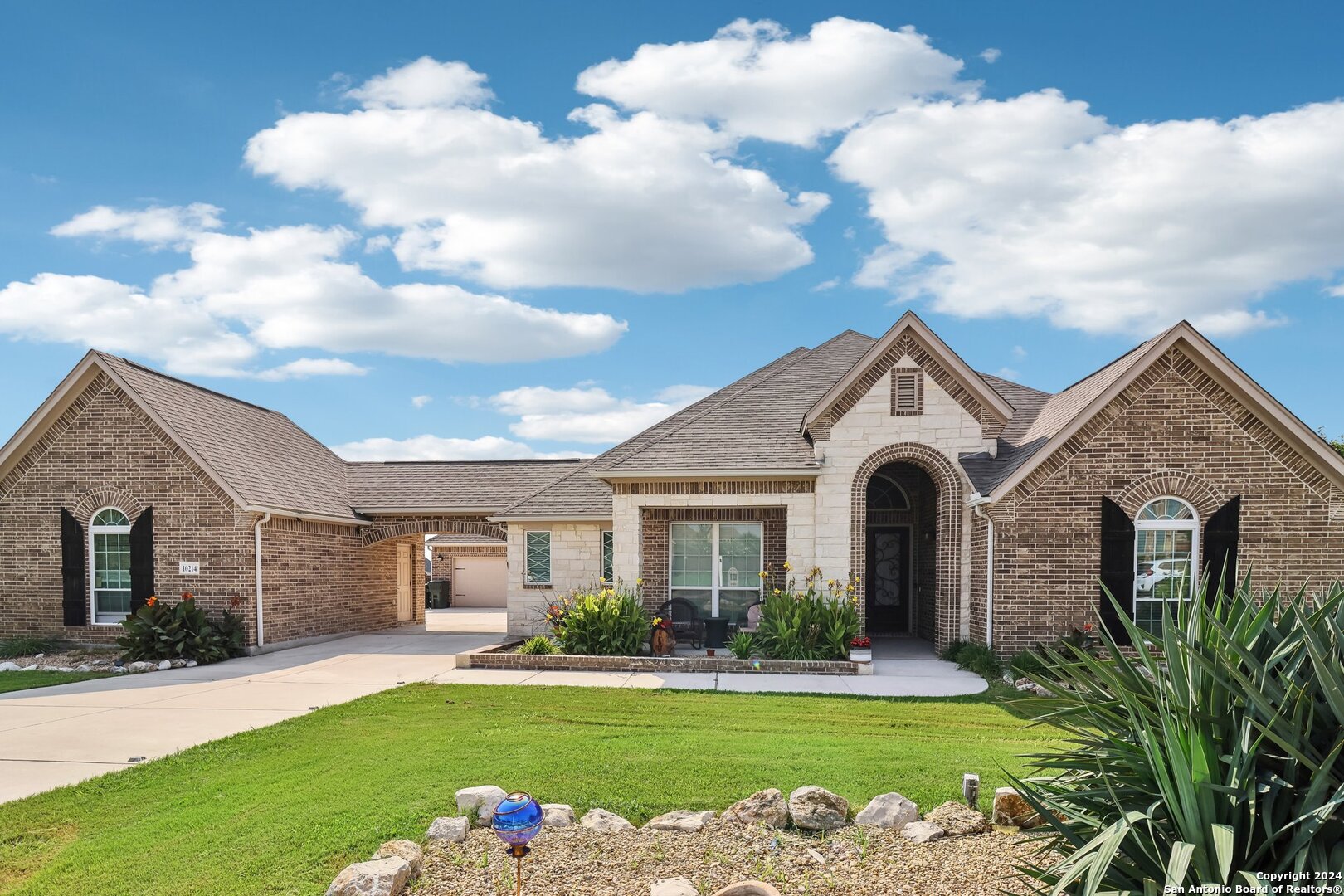 10214 Ivy Jade Schertz TX 78154