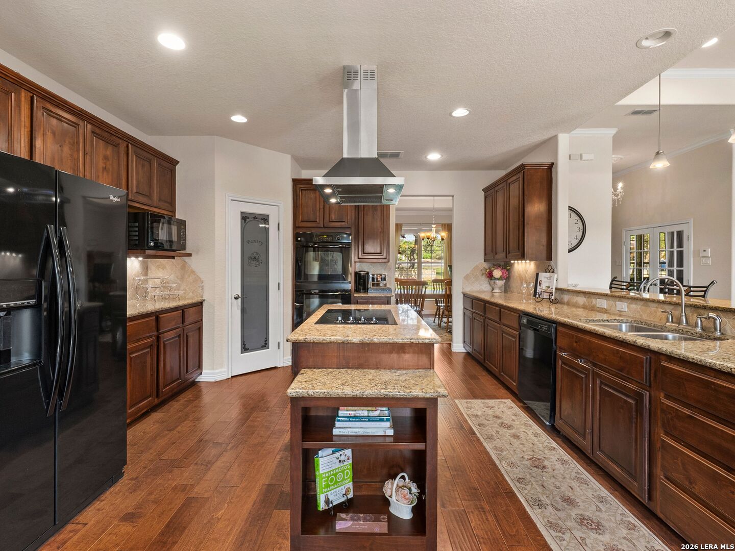 1041 Spanish Trail New Braunfels TX 78132
