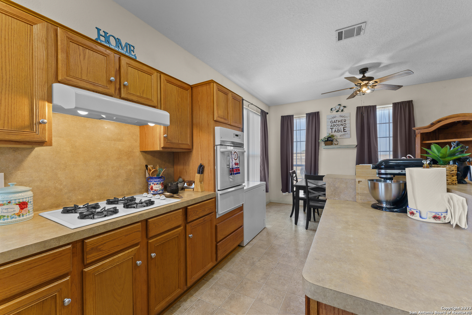 1411 Fm 3161 Floresville TX 78114