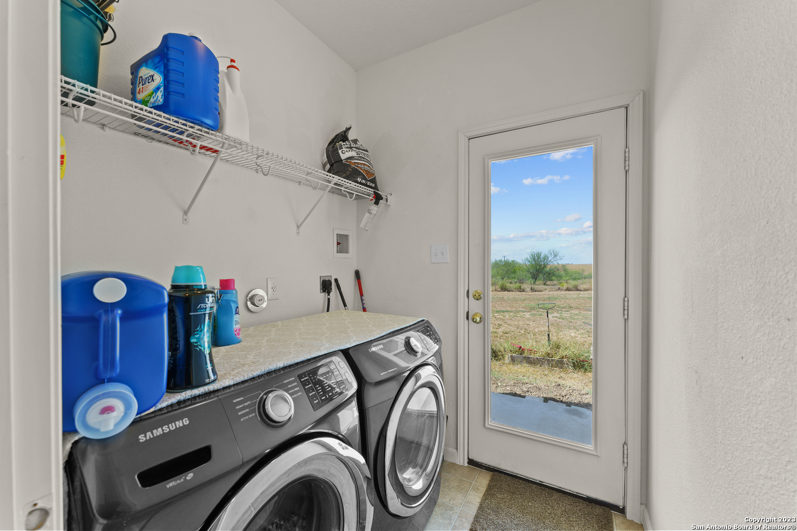 1411 Fm 3161 Floresville TX 78114