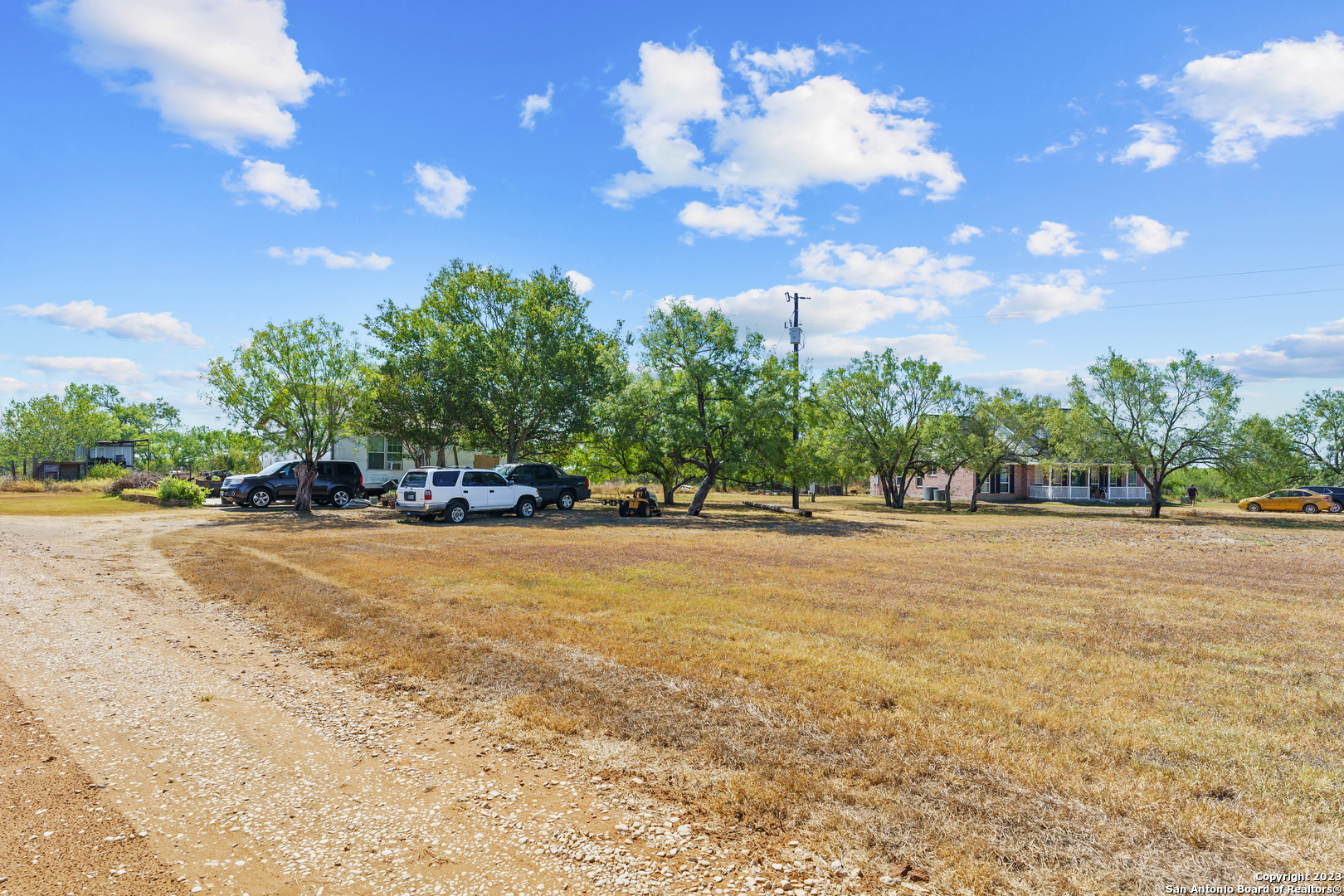 1411 Fm 3161 Floresville TX 78114