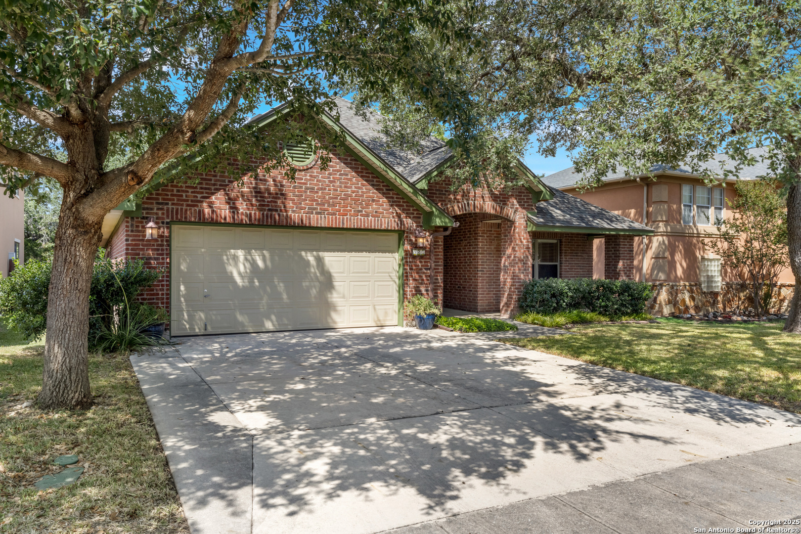 927 Cheyenne Creek San Antonio TX 78258