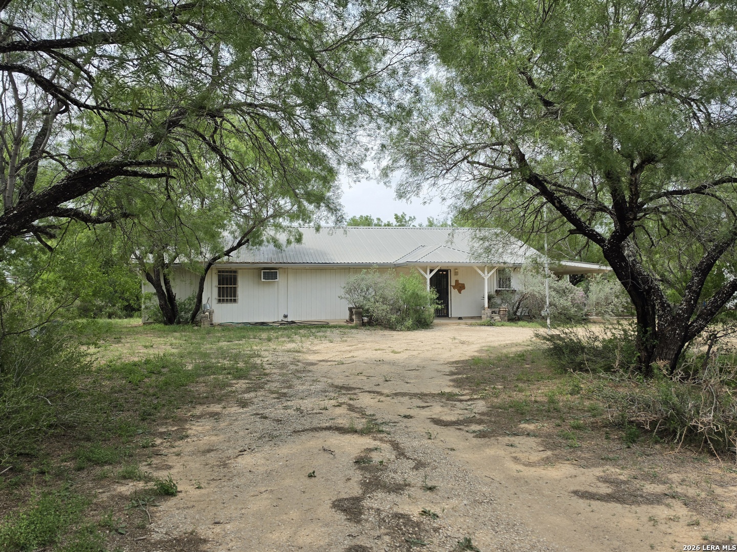 24373 W Sh 97 Fowlerton TX 78021