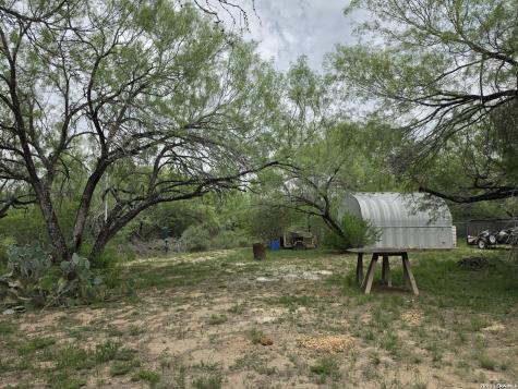 24373 W Sh 97 Fowlerton TX 78014