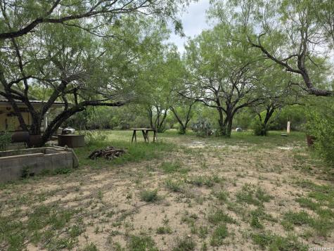 24373 W Sh 97 Fowlerton TX 78014