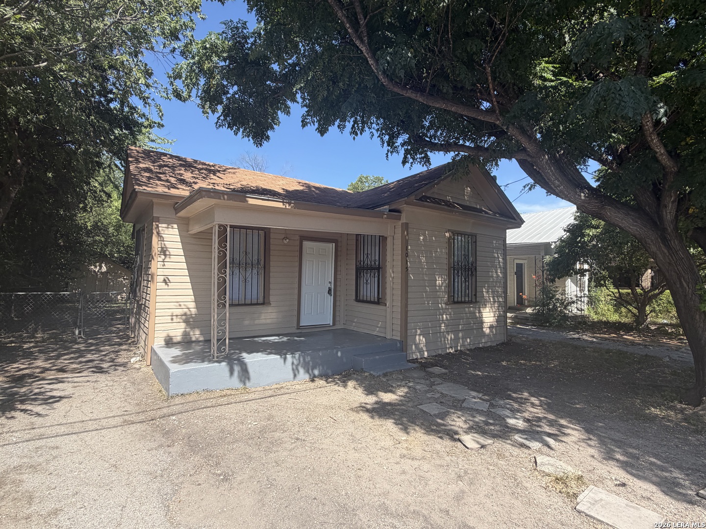 1015 Saint James San Antonio TX 78202
