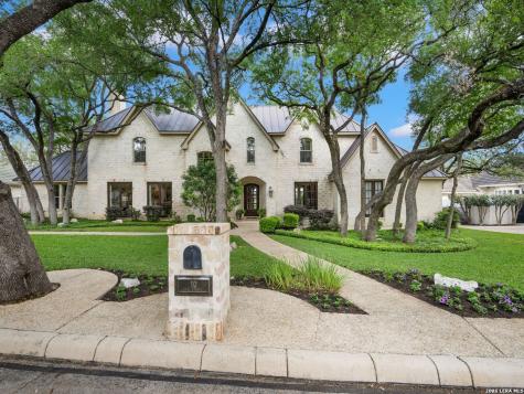 10 Royal Gardens Drive San Antonio TX 78248
