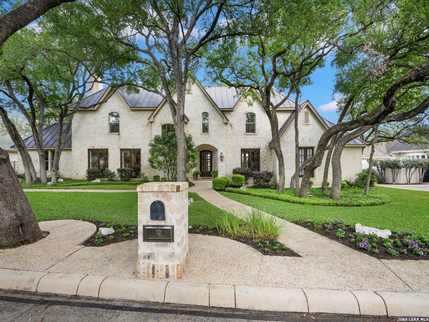 10 Royal Gardens Drive San Antonio TX 78248